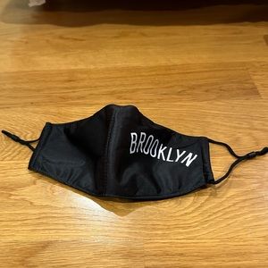 NWOT Brooklyn nets face mask 😷 🏀